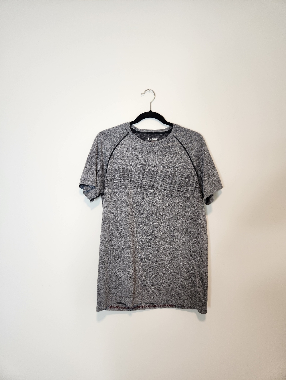 Rhone Celliant Short Sleeve Workout T-Shirt Size Large - Picture 3 of 8